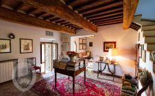 Entrance - Stone farmhouse with a panoramic view