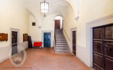 Luminoso appartamento affrescato