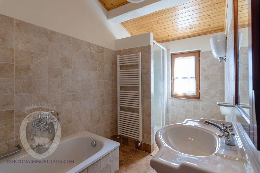 Farmhouse with swimming pool in Valdichiana