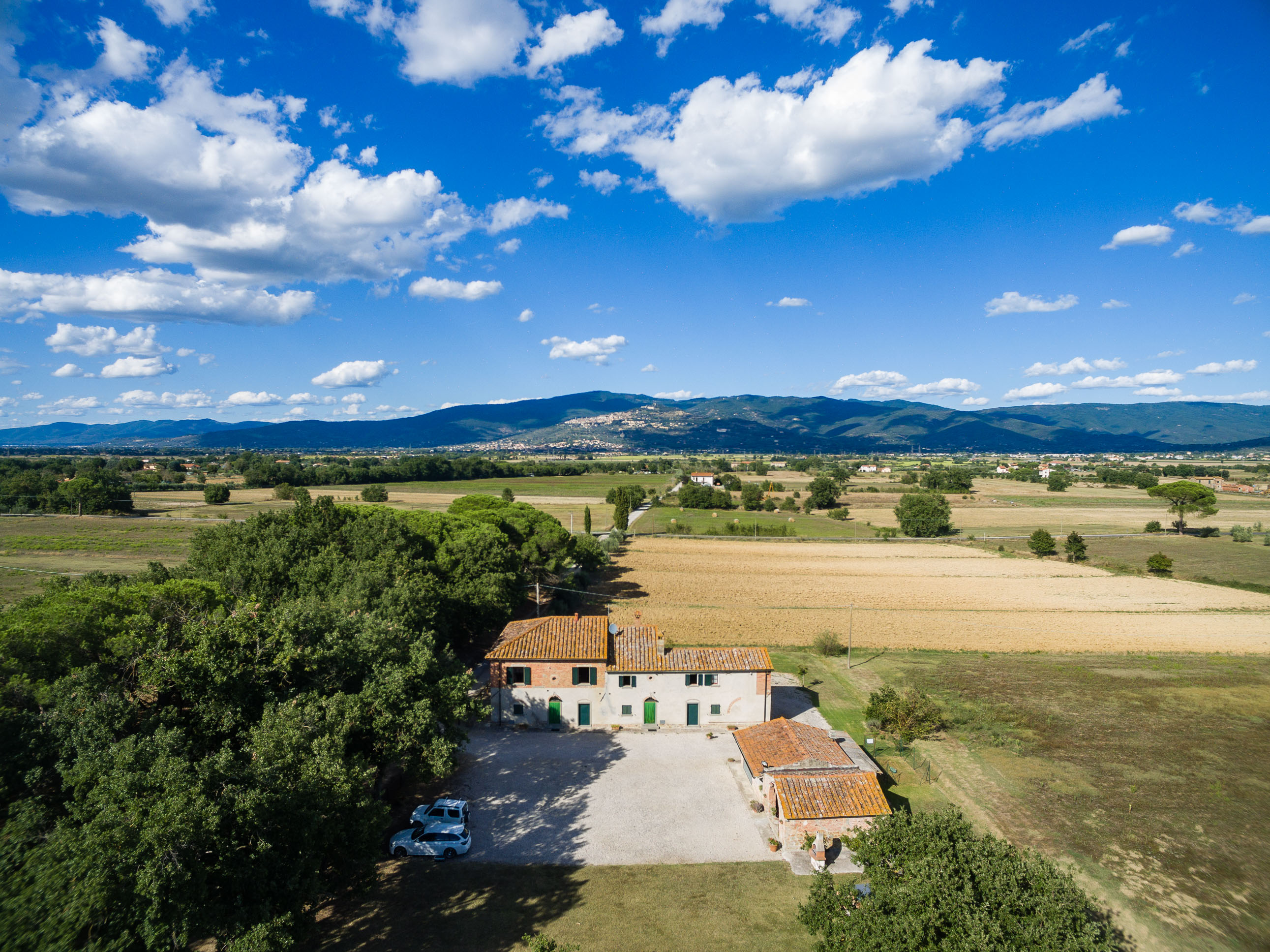 Farmhouse with swimming pool in Valdichiana