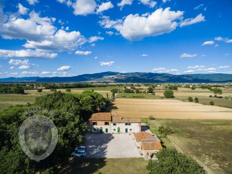 Farmhouse with swimming pool in Valdichiana