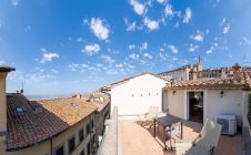 Apartment with magnificent terrace