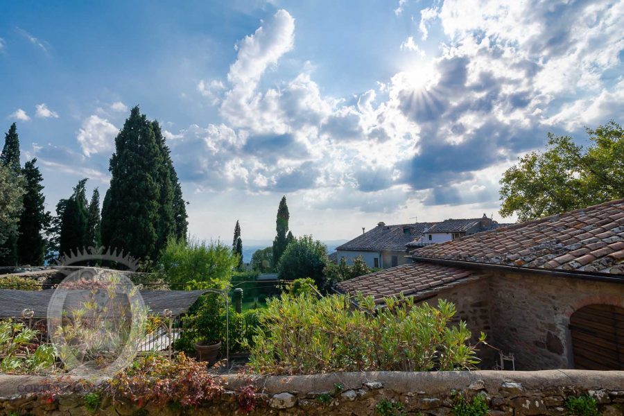 Independent townhouse to be restored