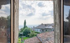 Independent townhouse to be restored