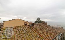 Apartment with frescoes in Cortona