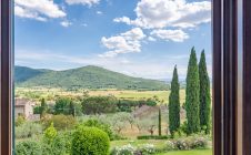 Beautiful restored farmhouse in Pergo an exclusive areas of Cortona