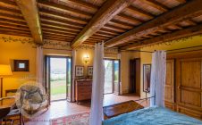 Beautiful restored farmhouse in Pergo an exclusive areas of Cortona