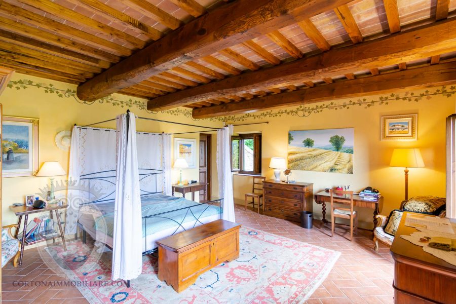 Beautiful restored farmhouse in Pergo an exclusive areas of Cortona