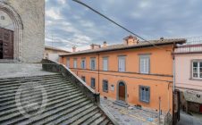 Terratetto da ristrutturare nel centro di Cortona