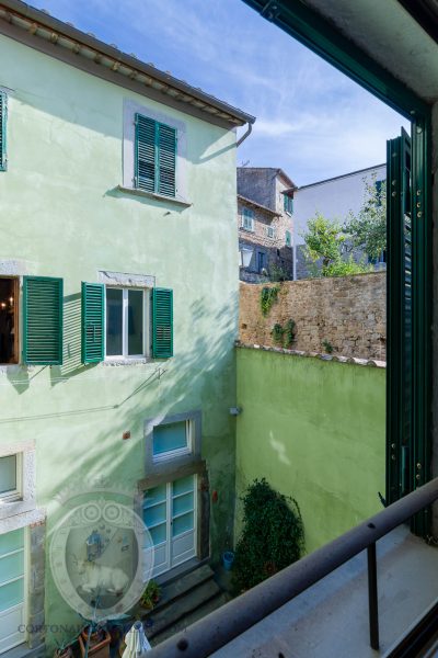 Apartment in historic building in the center of Cortona