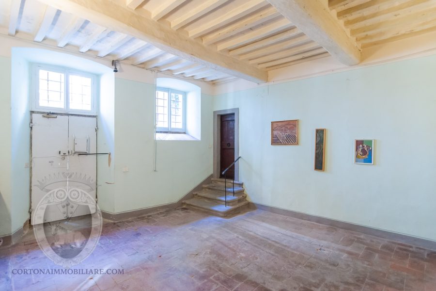 Apartment in historic building in the center of Cortona