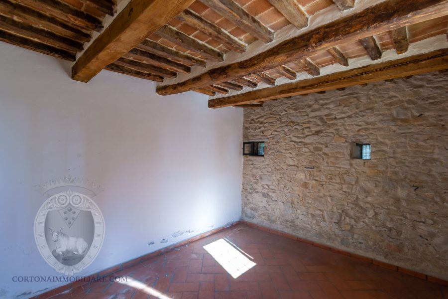 Casa indipendente con vista sul valle e lago Trasimeno