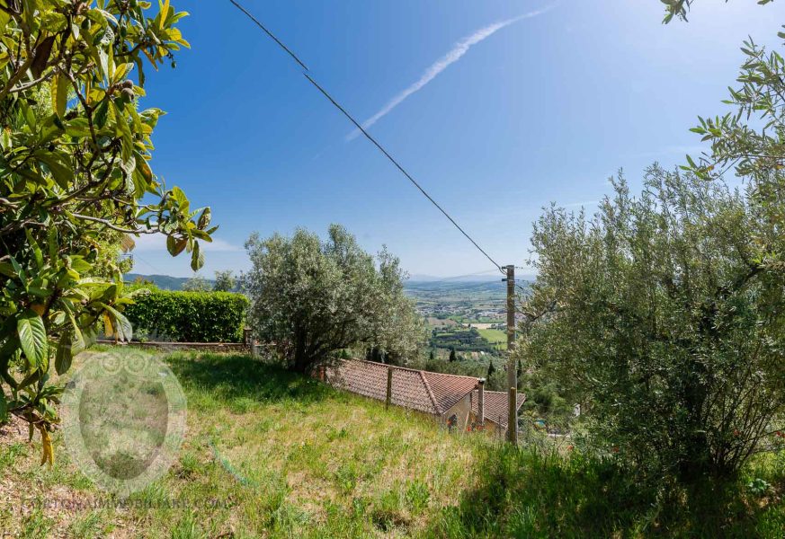 Apartment in a semi-detached house 500m from Piazza Garibaldi