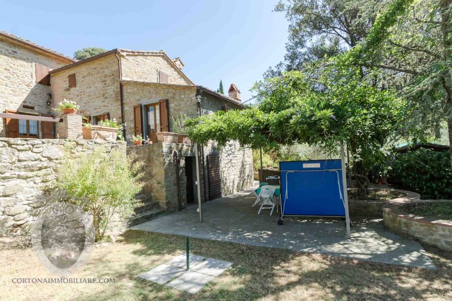 Farmhouse with 5 bedrooms and swimming pool