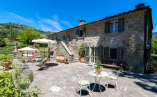 Casa colonica ristrutturata a 2.5km da Cortona