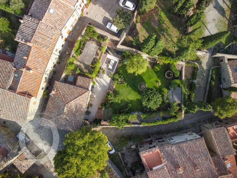 Casa colonica nel centro storico di Cortona