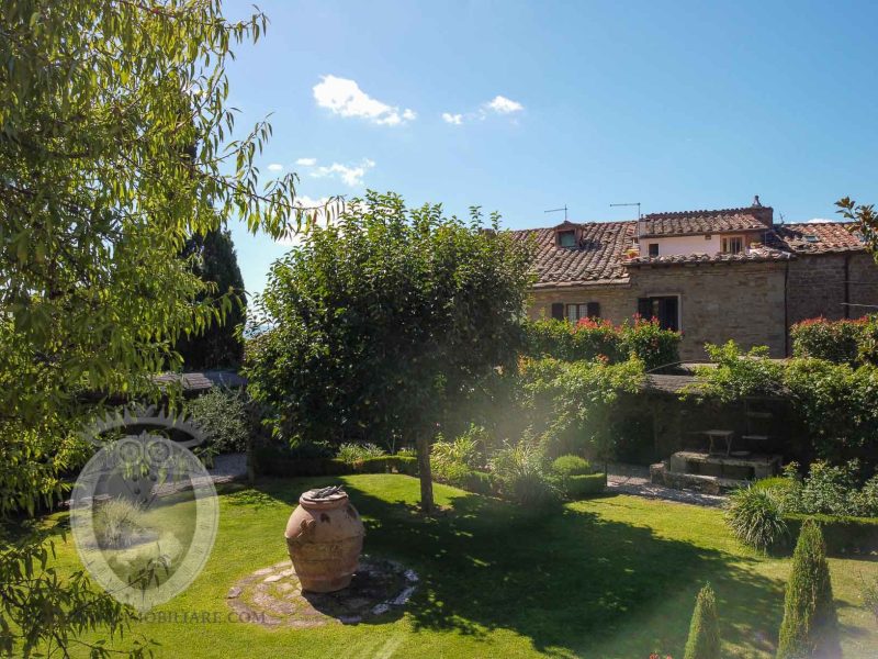 Casa colonica nel centro storico di Cortona