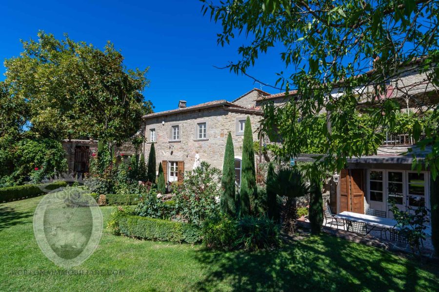 Casa colonica nel centro storico di Cortona
