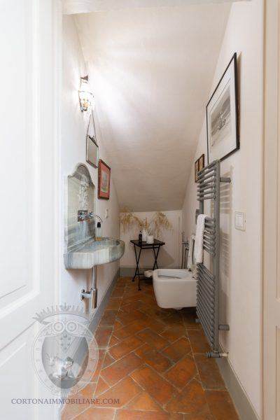 Casa colonica nel centro storico di Cortona
