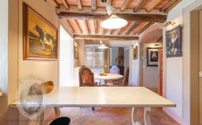 Unique country house inside the historical centre of Cortonav