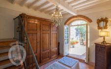 Unique country house inside the historical centre of Cortona