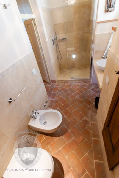 Unique country house inside the historical centre of Cortona