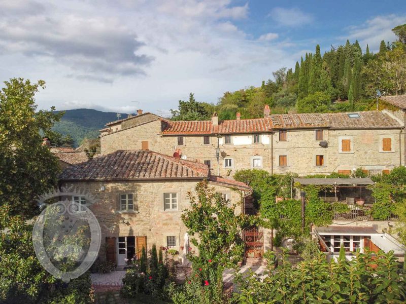 Casa colonica nel centro storico di Cortona