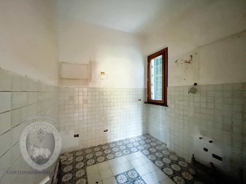 Independent panoramic house with swimming pool