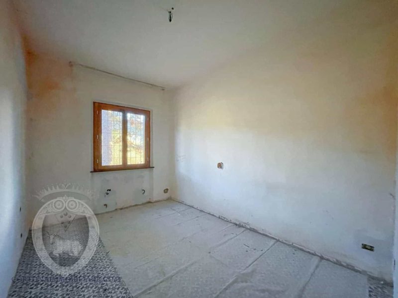 Independent panoramic house with swimming pool