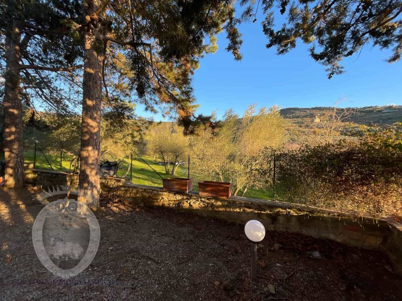 Casa panoramica indipendente con piscina