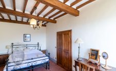 Elegant apartment in the heart of the historical center of Cortona