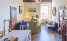 Elegante appartamento nel cuore del centro storico di Cortona