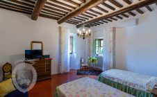 Fantastic farmhouse in Valecchie
