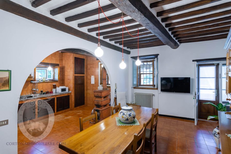 Fantastic farmhouse in ValecchieFantastic farmhouse in Valecchie