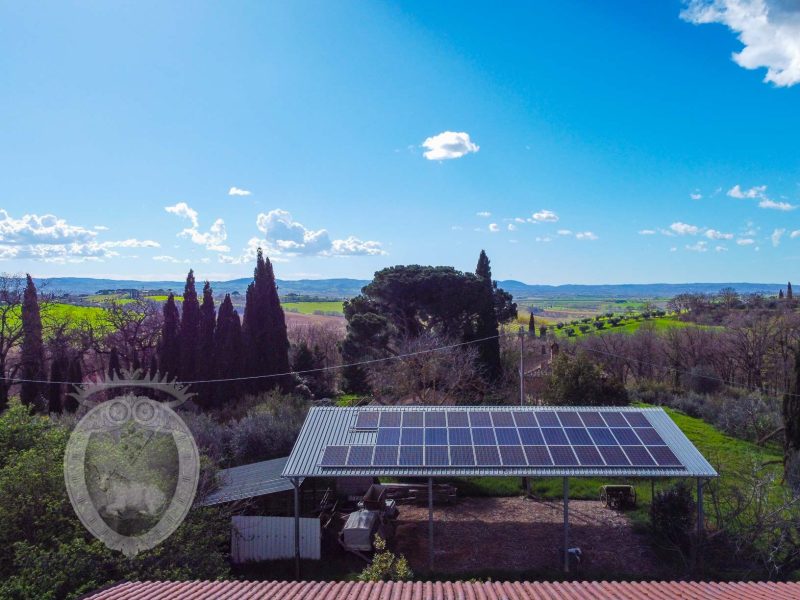 Colonica tra Cortona e Montepulciano