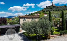 Casa colonica ristrutturata a due passi dal castello di Montecchio