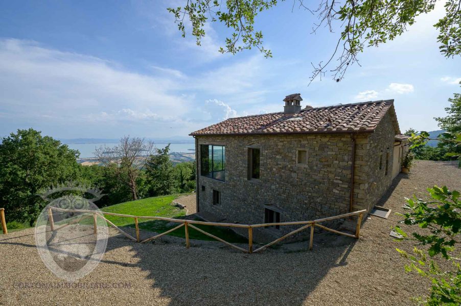 Villa unifamiliare di lusso a Tuoro sul Trasimeno