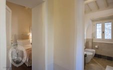 Newly renovated apartment in Cortona