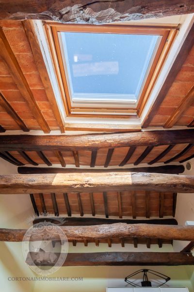 Apartment in Cortona on 3 levels