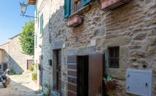 Apartment in Cortona on 3 levels