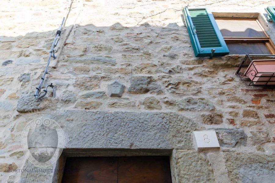 Apartment in Cortona on 3 levels