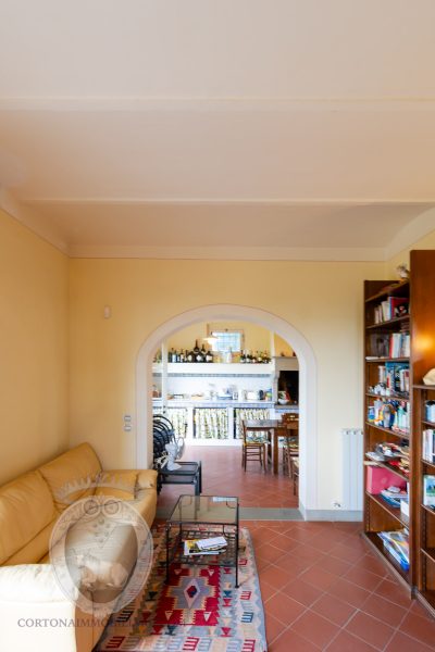 Villa indipendente con piscina e giardino