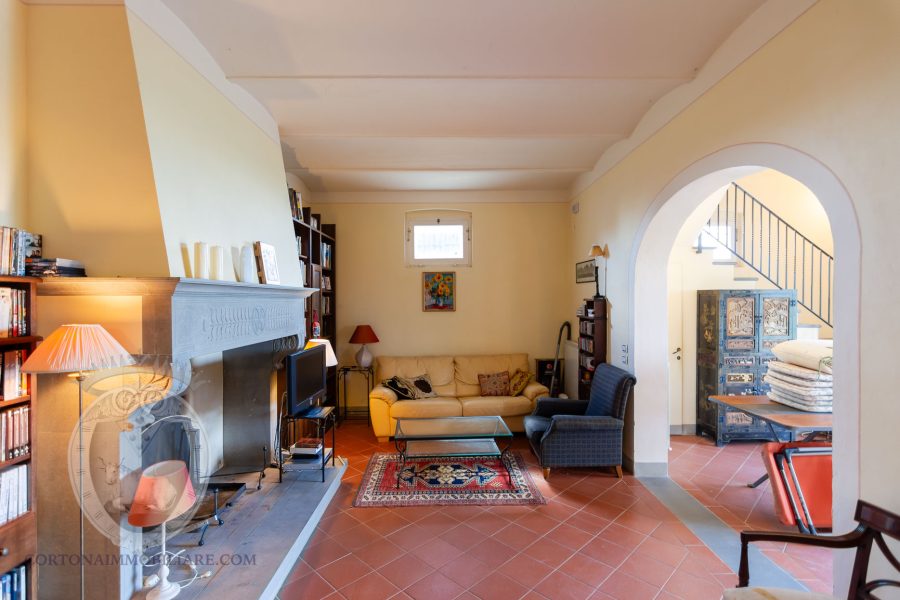 Villa indipendente con piscina e giardino