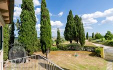 Villa indipendente con piscina e giardino