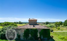 Property with Leopoldina and outbuildings