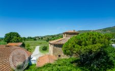 Property with Leopoldina and outbuildings