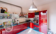 Appartamento con garage e giardino