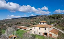 Leopoldina with outbuildings and land