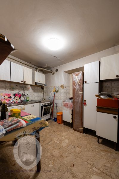 Apartment in the center with garden