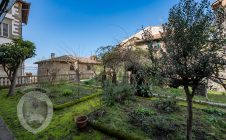 Appartamento in centro con giardino